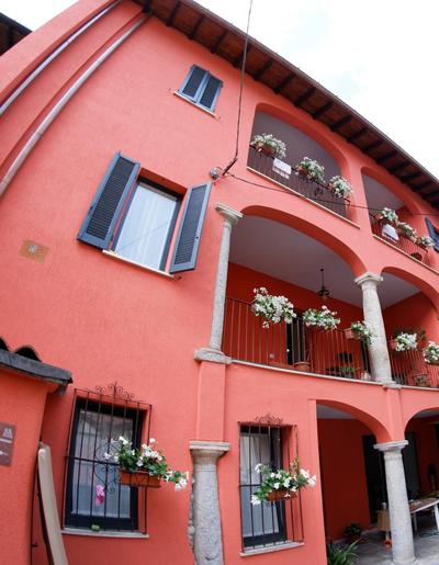La Coccinella, Billede 2