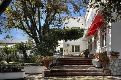 Casa Bianca in the Heart of the Town, Daily Housekeeping & Concierge