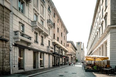 Mantovani apartament-in the heart of como