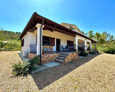 Villa with Patio