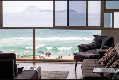 Amplo Praia de Ipanema