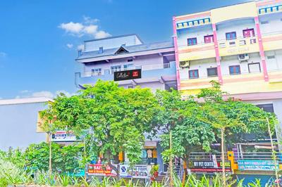 Collection O De Alphabet Hotel UMCC