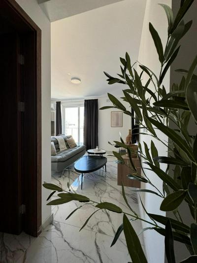New, Stylish and Modern 1BR Apartment - by HostMT