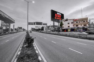 Stay On The Way Transit Hotel