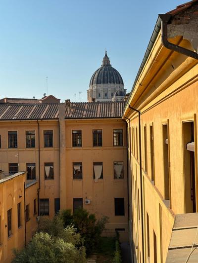 Renovated studio near the Vatican