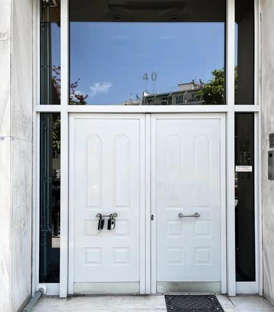 Minimal Studio with Balcony in Pagrati, Athens