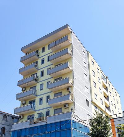 Shkoder Central Apartment near Cathedral and City Center