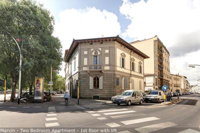 Bonnie - Clyde - Marvin Apartments by Mamo Florence