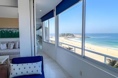 3 bedroom for rent in Arpoador with sea view for up to 6 people