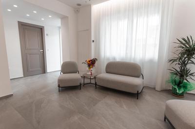 Alexander House Hotel