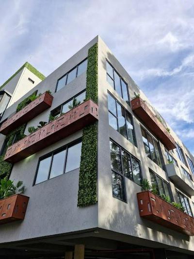 Mérit Parque Leloir by Amérian