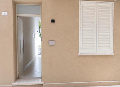 Flori's Apartment-Room Wi-fi-Parcheggio gratuito