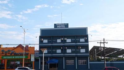 FRONTIER PALACE HOTEL