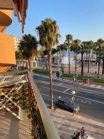 Apartamento de 2 dormitorios en primera línea en Salou