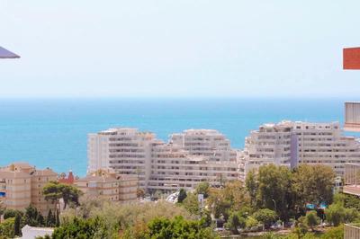 Bythewave Apartments