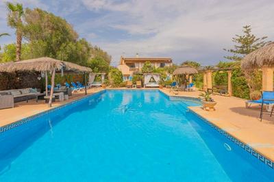 Villa für 12 Personen, fantastischer Außenbereich mit vielen Annehmlichkeiten und buchbaren Zusatzleistungen