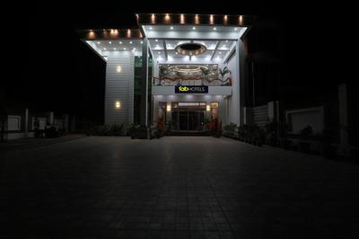 FabHotel Square JB Resort