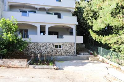 The gravel beach & bike apartment