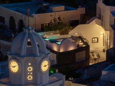 NEW Yiota Collection 4 Suites & 4 Prive Jacuzzi