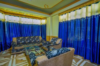 Kaveri inn Royal