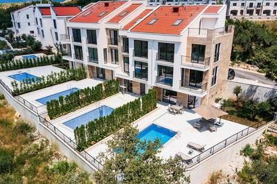Poljana Olive Homes Pool Residences