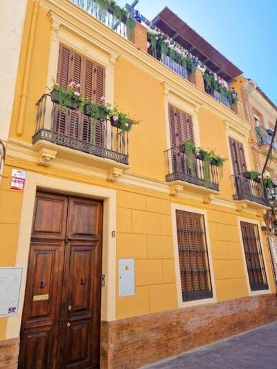 Piso familiar con tres habitaciones en La Goleta