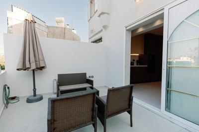 Old town luxury apartment 2