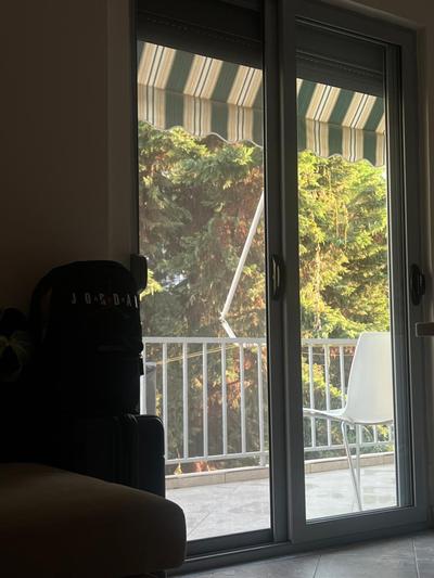 Cozy Apartment with Balcony