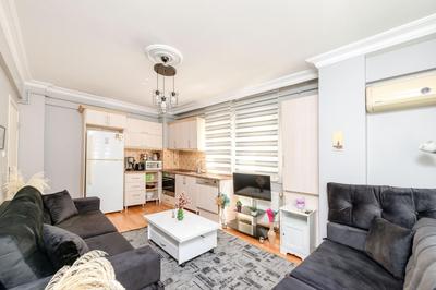 Qbra House 2BR Central Apt Walk to Landmarks