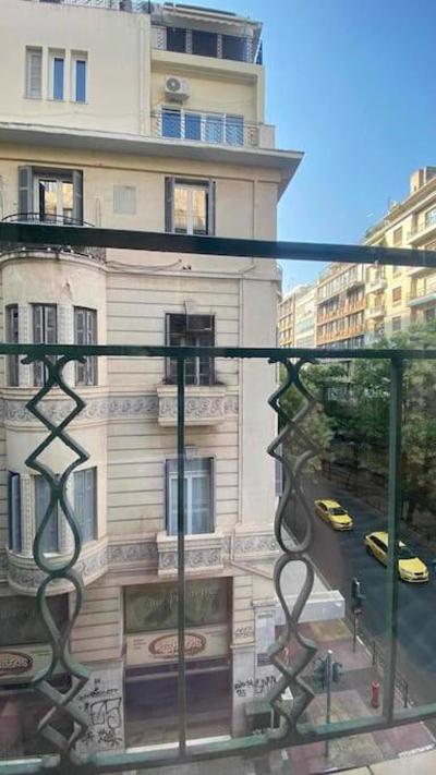 CDV stylish Athens flat