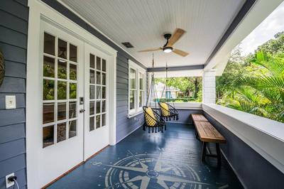 C'est La Vie - make memories at our cozy bungalow