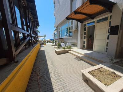 eDurres BeachFront Apartment