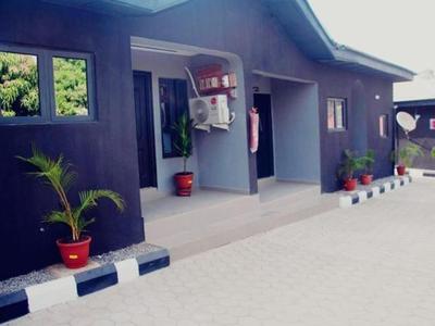 House 17 Apartment And Services Ltd