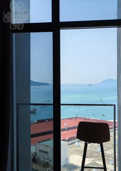 The Shore Studio Balcony Seaview by Clover Home A1101