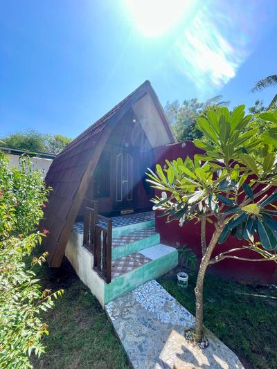 THE EXILE Sunsetpoint