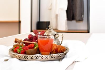 Corte Patitari - by Patitari Suites