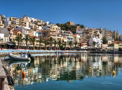 FILOXENIA Luxury Central City Apartment