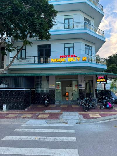 Ngọc Quý 2 Hotel