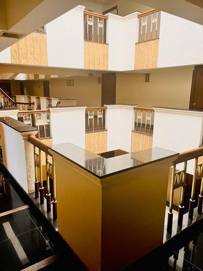 Joy Suite - Exclusive private 4-star AC suite inside Lotus 8 Hotel - 3 min walk from Cochin Airport