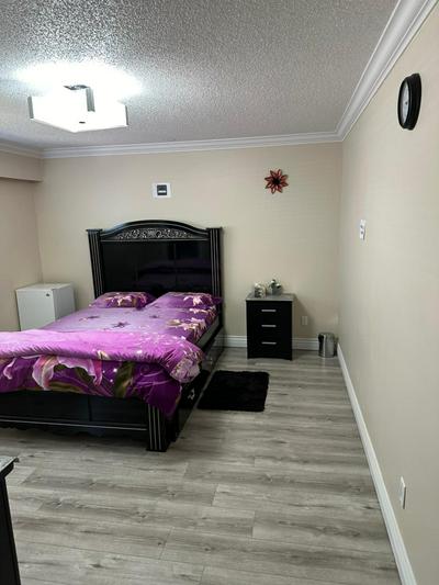 Private room with private washroom- Cambie Palace