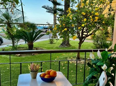 Charming Beachfront Apartment