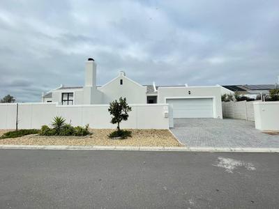 Sunningdale White House Accomodations