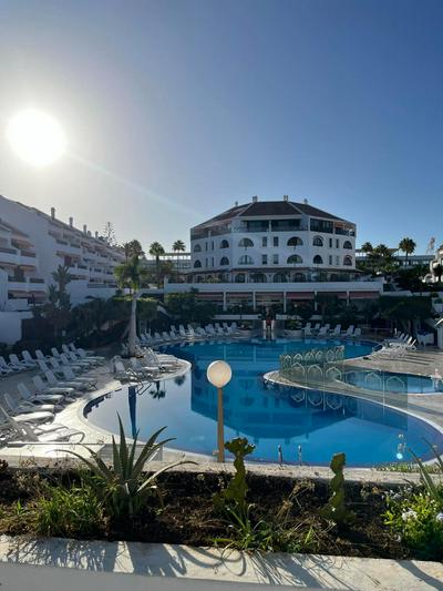 Parque Santiago 1 luxury apartament 229 pool view