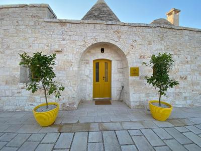 Trullo Zafferano: Seaview + spacious Pool