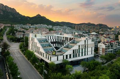 Flow and Co. Qingdao, Autograph Collection