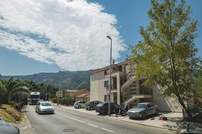 Lux Seaside Residence