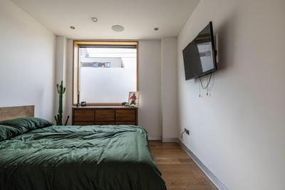 Penthouse of Old Piano Factory in Kentish Town - Homestay