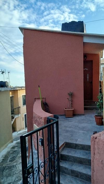 Pelekas Sea View, Kaizer throne, Lalis House