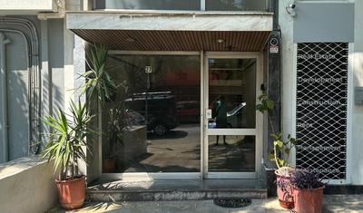 Acropoli Vibes At Kosmos Getaway