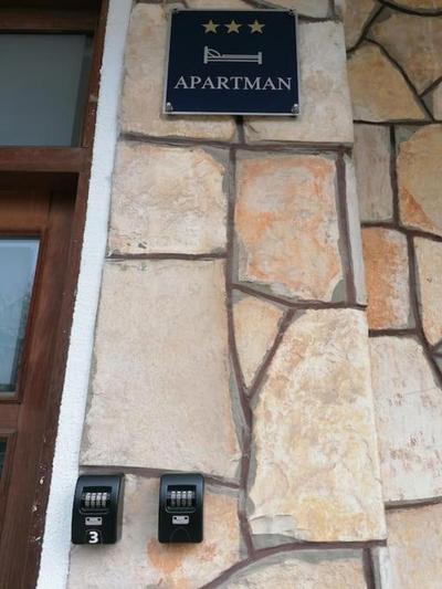 Cozy 1-bdrm apt in Dubec, ideal for work or study